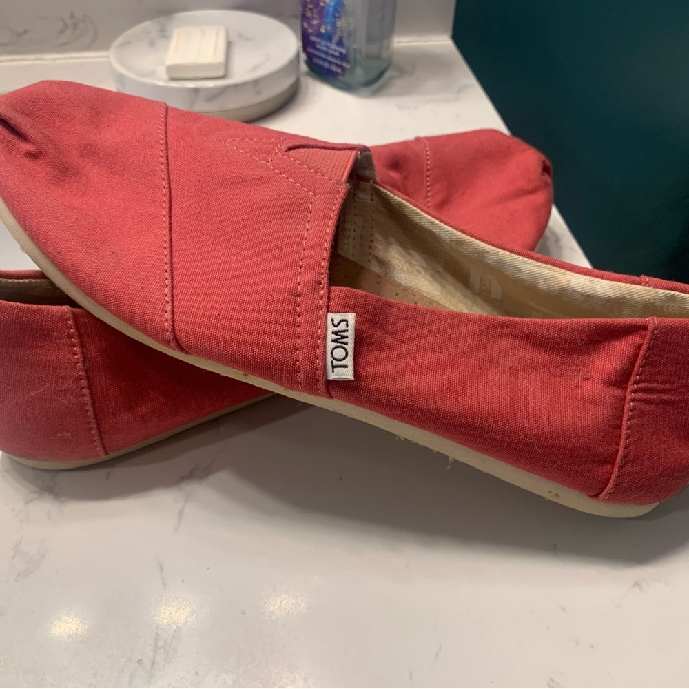 Red Classic Toms